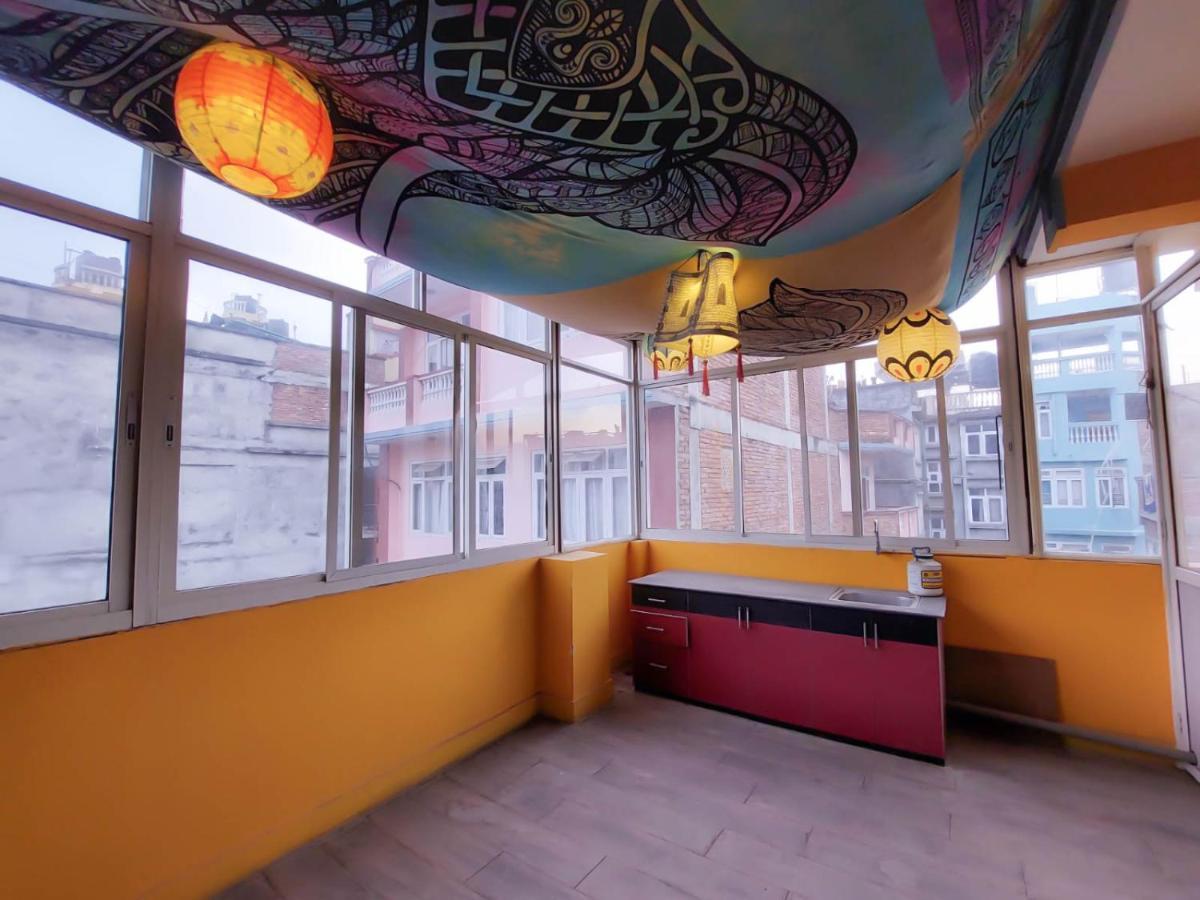 Bodhi Tree Hostel Катманду Екстер'єр фото