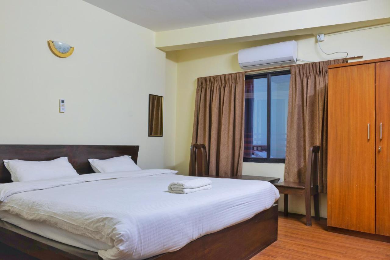Bodhi Tree Hostel Катманду Екстер'єр фото
